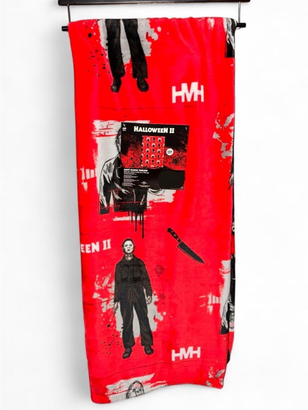 Halloween II Michael Myers Plush Throw Blanket, red/black